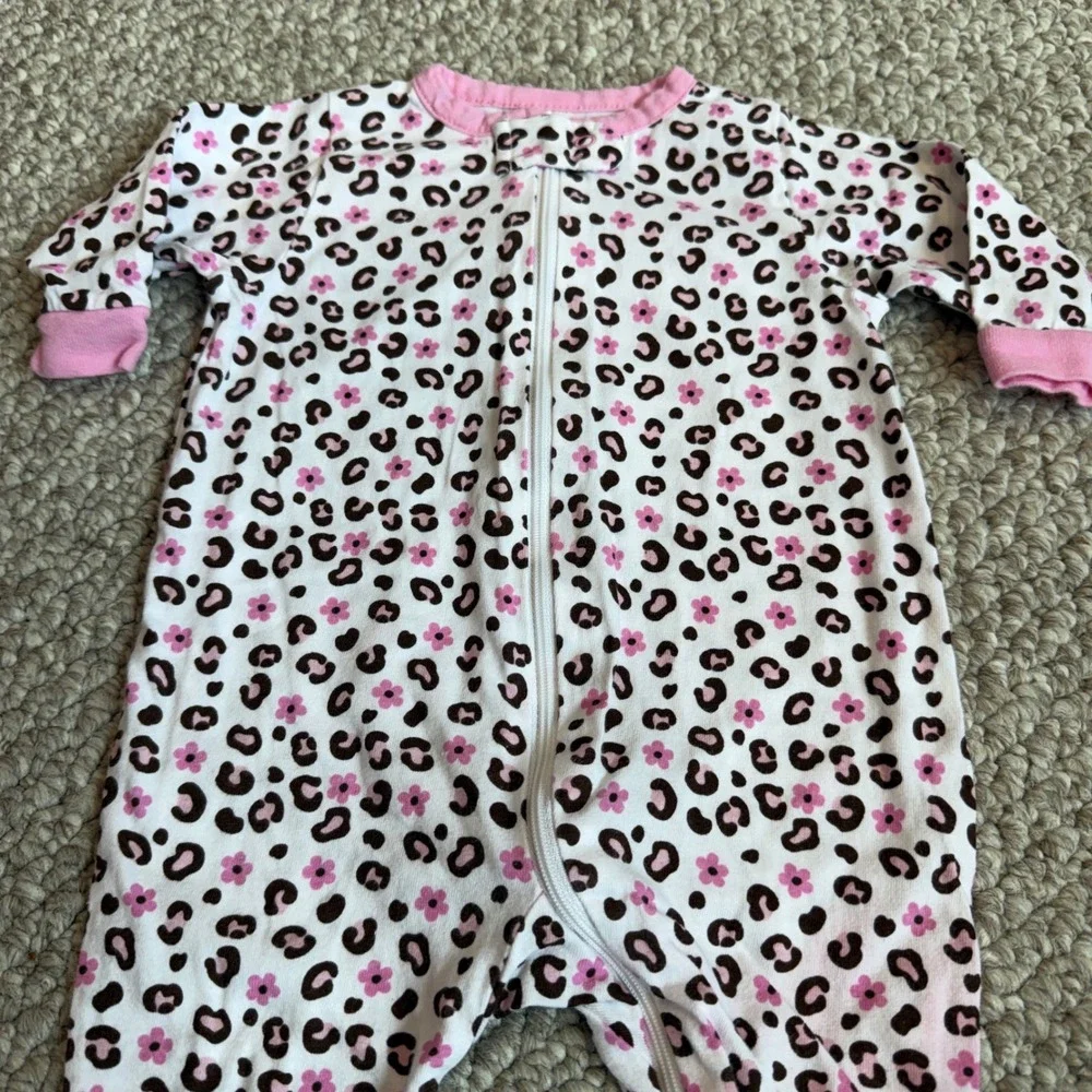 Gerber Baby‎ Girls Pink Leopard Floral Footed Pajamas Sleep Play Size 0-3 Months
